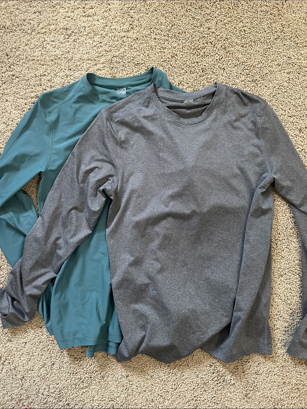 Old Navy Men’s Long-Sleeve Rash Guards - Teal & Gray